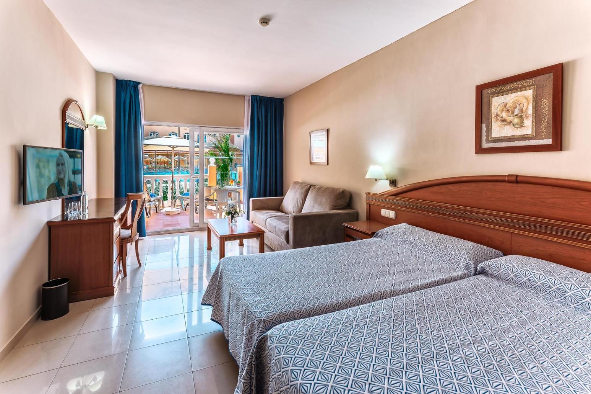 บาเอีย ทรอปิคัล Hotel อัลมูเญการ์ ภายนอก รูปภาพ